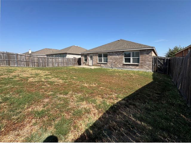 3020 Manuel Creek Drive, Little Elm, TX 75068