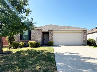3020 Manuel Creek Drive, Little Elm, TX 75068
