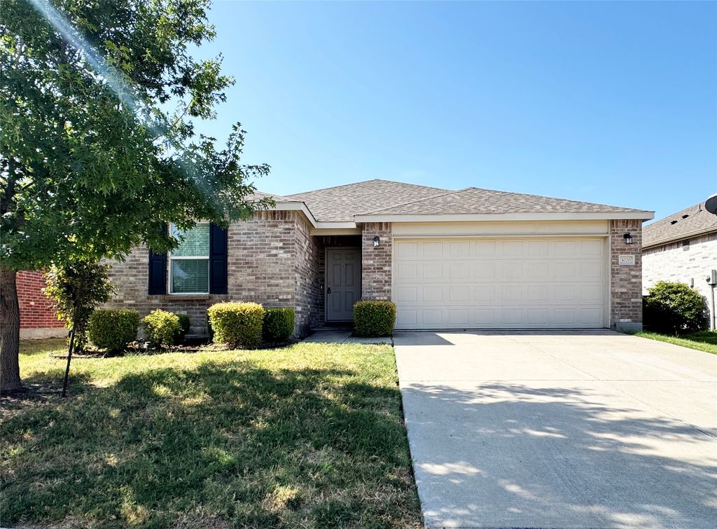 3020 Manuel Creek Drive, Little Elm, TX 75068