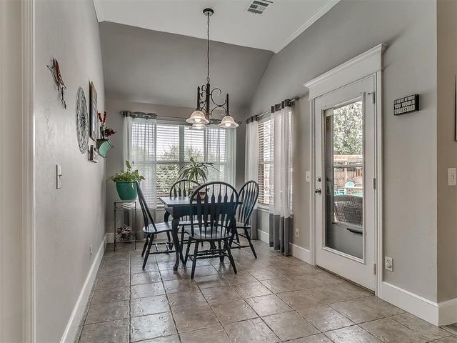 16008 Ledge Lane, Edmond, OK 73013