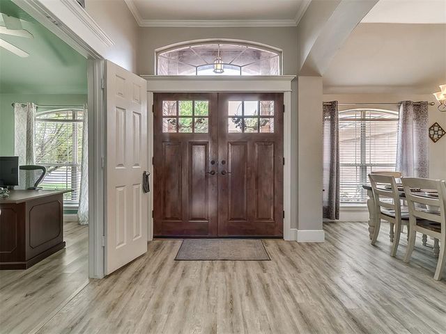 16008 Ledge Lane, Edmond, OK 73013