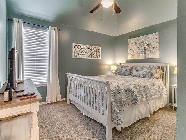 16008 Ledge Lane, Edmond, OK 73013