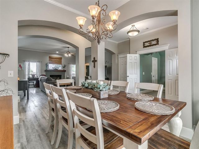 16008 Ledge Lane, Edmond, OK 73013