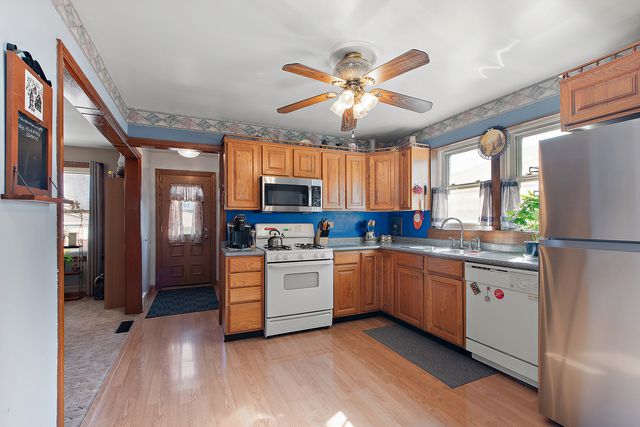 6731 S Kolin Avenue, Chicago, IL 60629