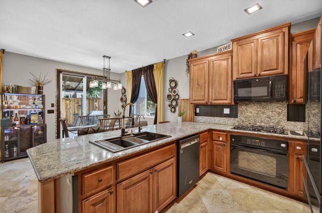 3024 Torland St, Sacramento, CA 95833