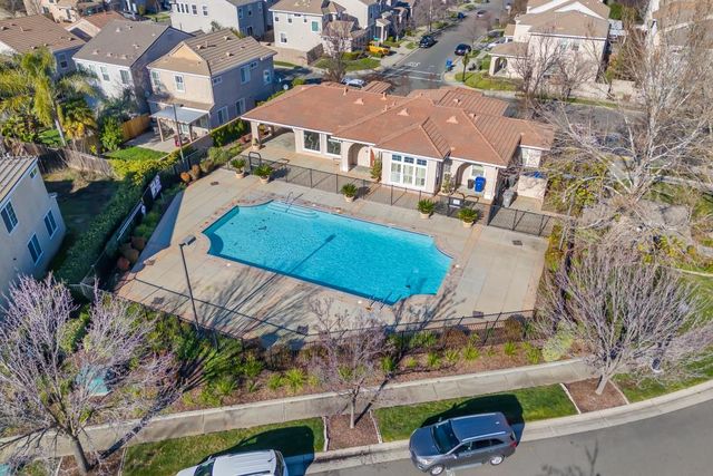 3024 Torland St, Sacramento, CA 95833