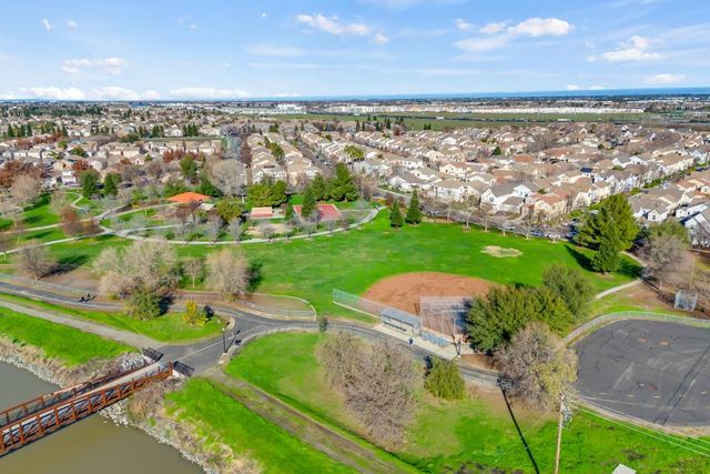3024 Torland St, Sacramento, CA 95833