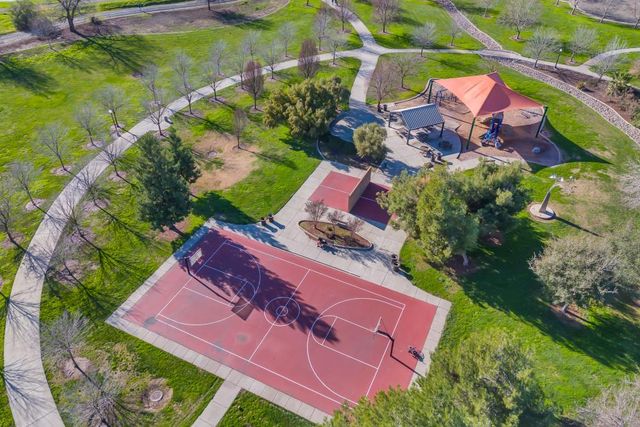 3024 Torland St, Sacramento, CA 95833