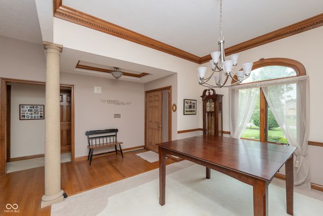 5325 Red Stone Lane, Greenwood, IN 46142