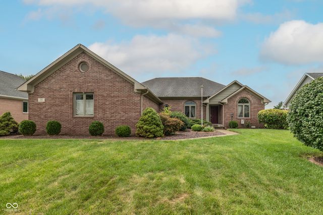 5325 Red Stone Lane, Greenwood, IN 46142