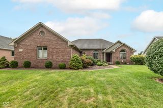 5325 Red Stone Lane, Greenwood, IN 46142
