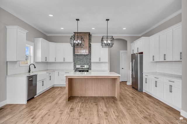 4856 High Prairie Drive, Manhattan, KS 66502