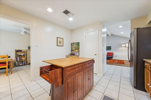 16706 Nina Drive, Friendswood, TX 77546