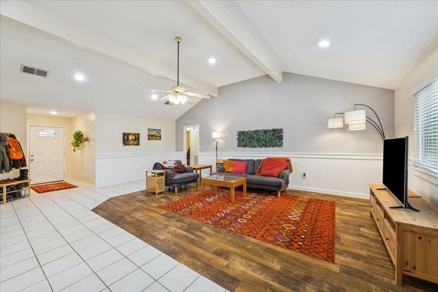 16706 Nina Drive, Friendswood, TX 77546