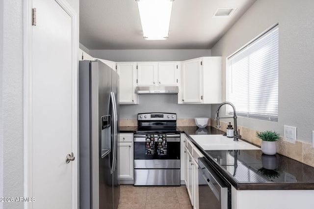 4710 W Wahalla Lane, Glendale, AZ 85308