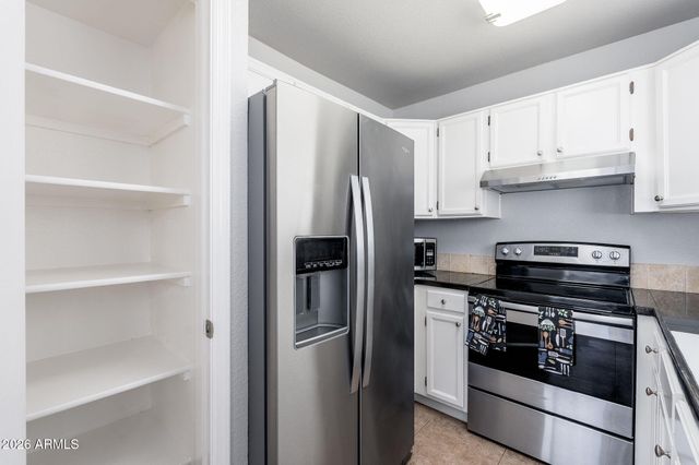 4710 W Wahalla Lane, Glendale, AZ 85308