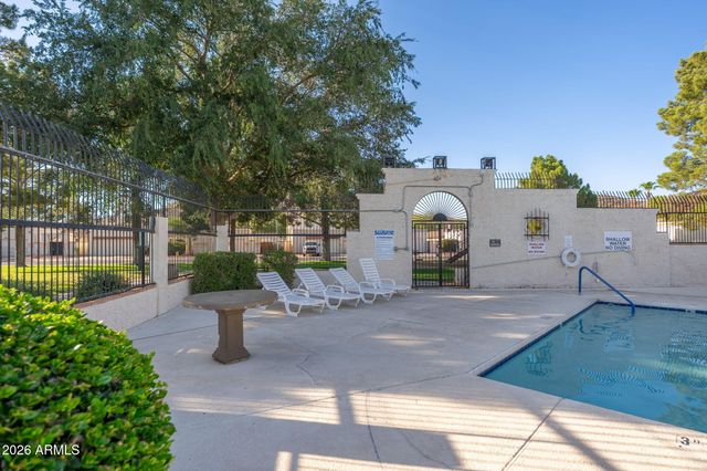 4710 W Wahalla Lane, Glendale, AZ 85308