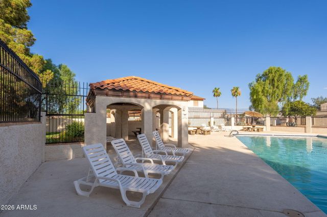 4710 W Wahalla Lane, Glendale, AZ 85308