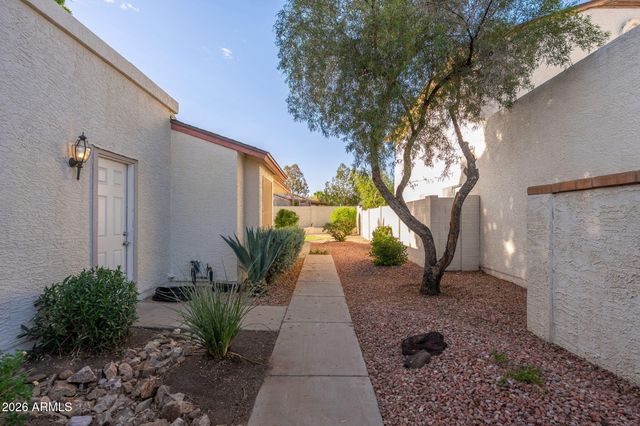 4710 W Wahalla Lane, Glendale, AZ 85308