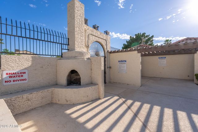4710 W Wahalla Lane, Glendale, AZ 85308