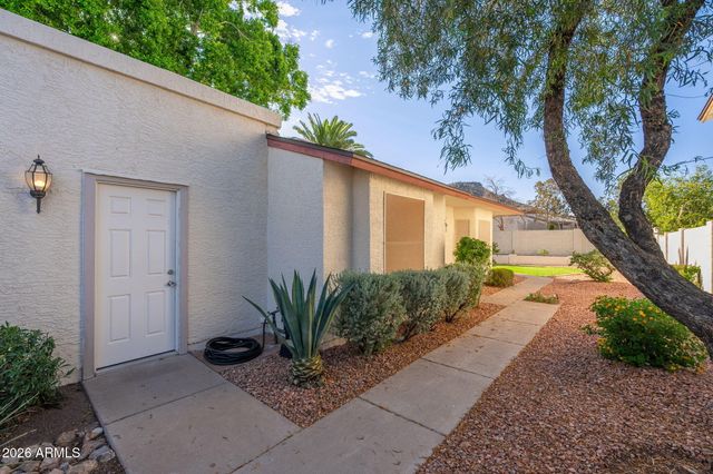 4710 W Wahalla Lane, Glendale, AZ 85308