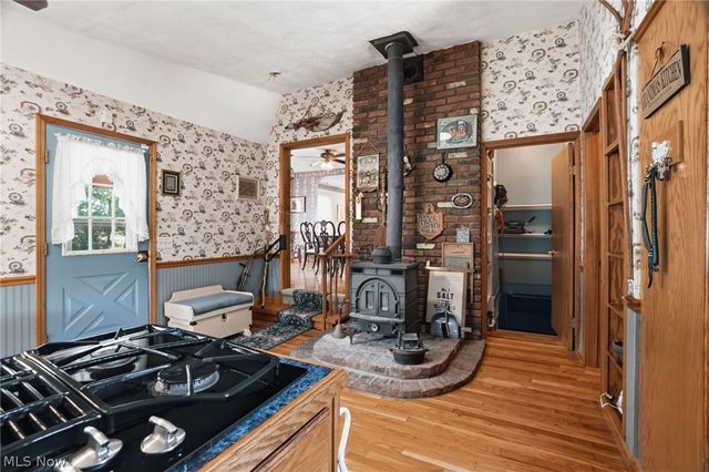 1912 State Rt 45, Rock Creek, OH 44084