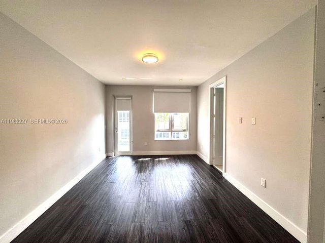 6458 NW 103rd Psge, Doral, FL 33178