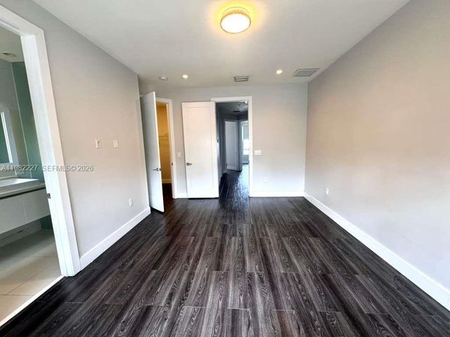 6458 NW 103rd Psge, Doral, FL 33178