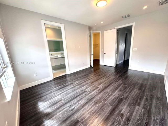 6458 NW 103rd Psge, Doral, FL 33178