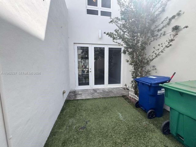 6458 NW 103rd Psge, Doral, FL 33178