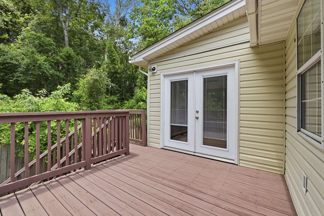 961 Castlewood Dr., Conway, SC 29526