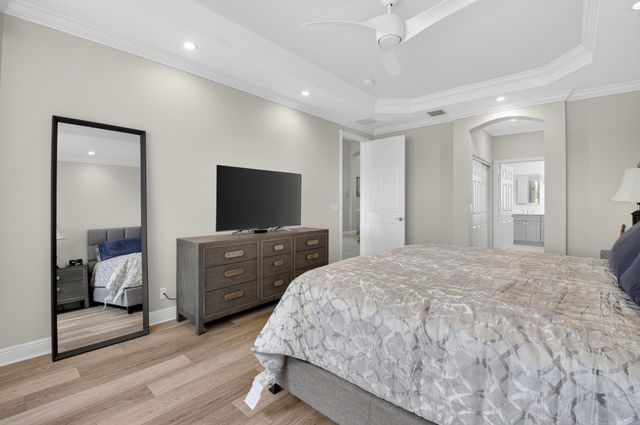 8647 Via Avellino, Lake Worth, FL 33467