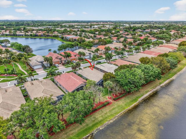 8647 Via Avellino, Lake Worth, FL 33467