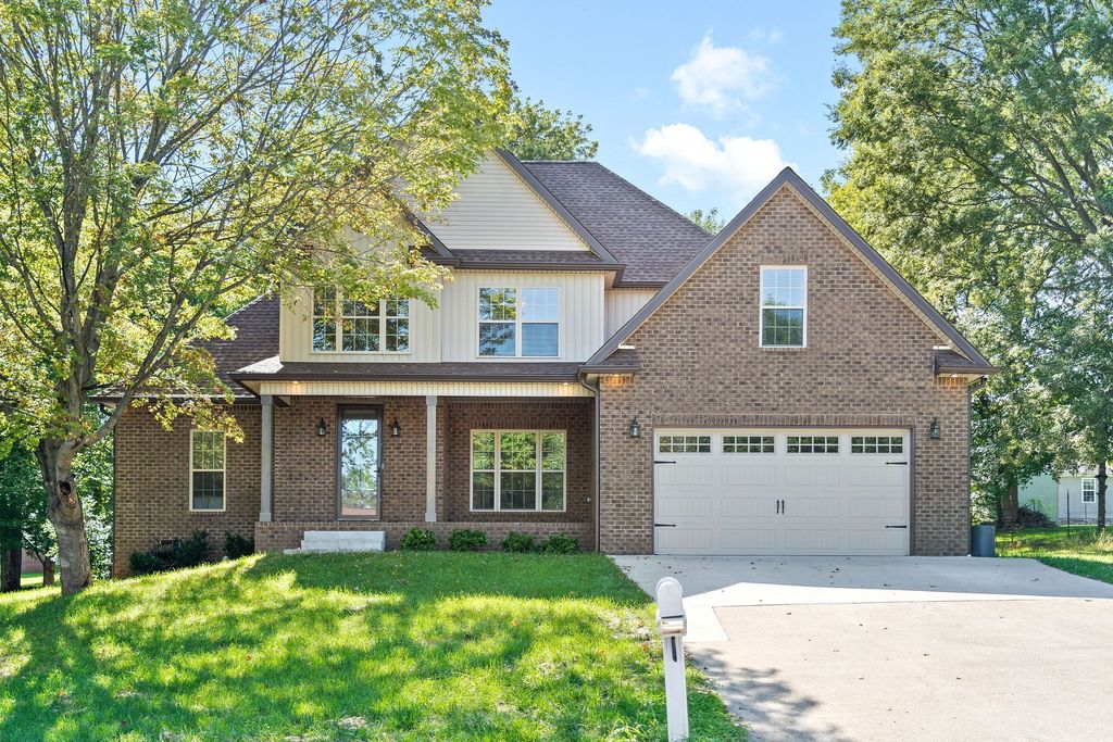 3556 Teal Dr, Clarksville, TN 37042