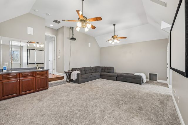 107 Gaston St, Gallatin, TN 37066