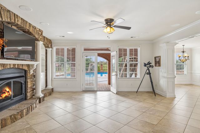 107 Gaston St, Gallatin, TN 37066