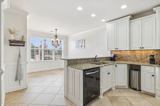 107 Gaston St, Gallatin, TN 37066