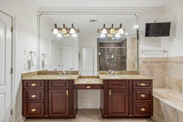 107 Gaston St, Gallatin, TN 37066