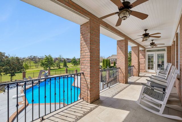107 Gaston St, Gallatin, TN 37066