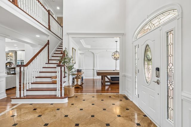 107 Gaston St, Gallatin, TN 37066