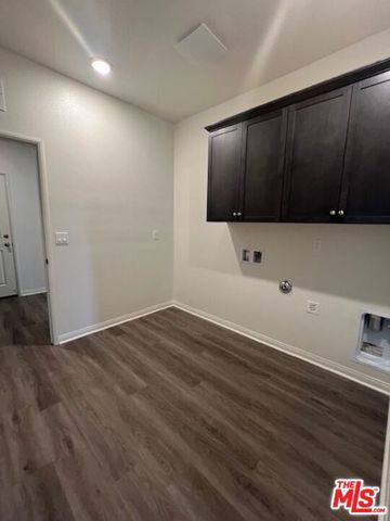 7318 Chetco River Street, Bakersfield, CA 93311