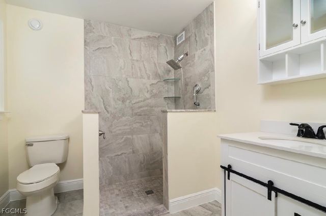 5111 Country Lakes DR, Fort Myers, FL 33905