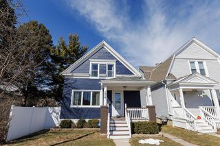 1216 Monroe AVENUE, South Milwaukee, WI 53172