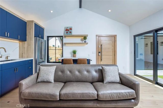 4627 Ethel Ave, Sherman Oaks, CA 91423