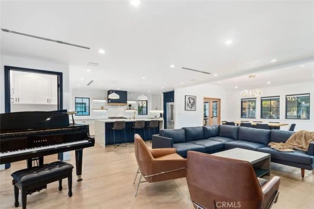 4627 Ethel Ave, Sherman Oaks, CA 91423