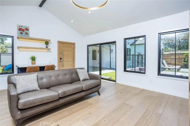 4627 Ethel Ave, Sherman Oaks, CA 91423