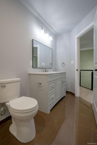 8475 Stout Avenue, Warren, MI 48093