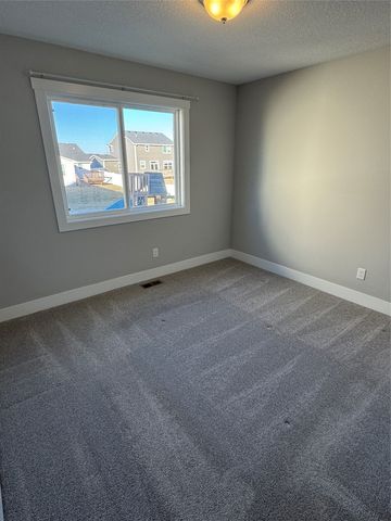 7913 SE 1st Court, Des Moines, IA 50320