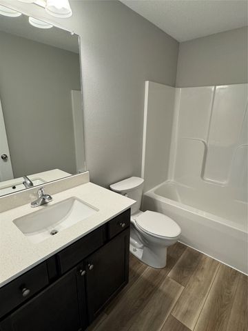 7913 SE 1st Court, Des Moines, IA 50320