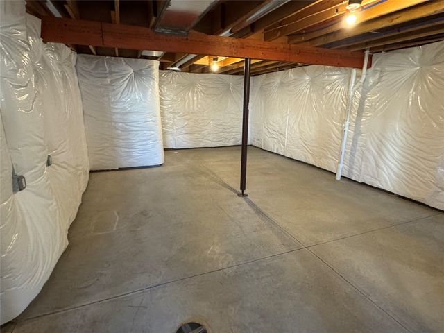 7913 SE 1st Court, Des Moines, IA 50320